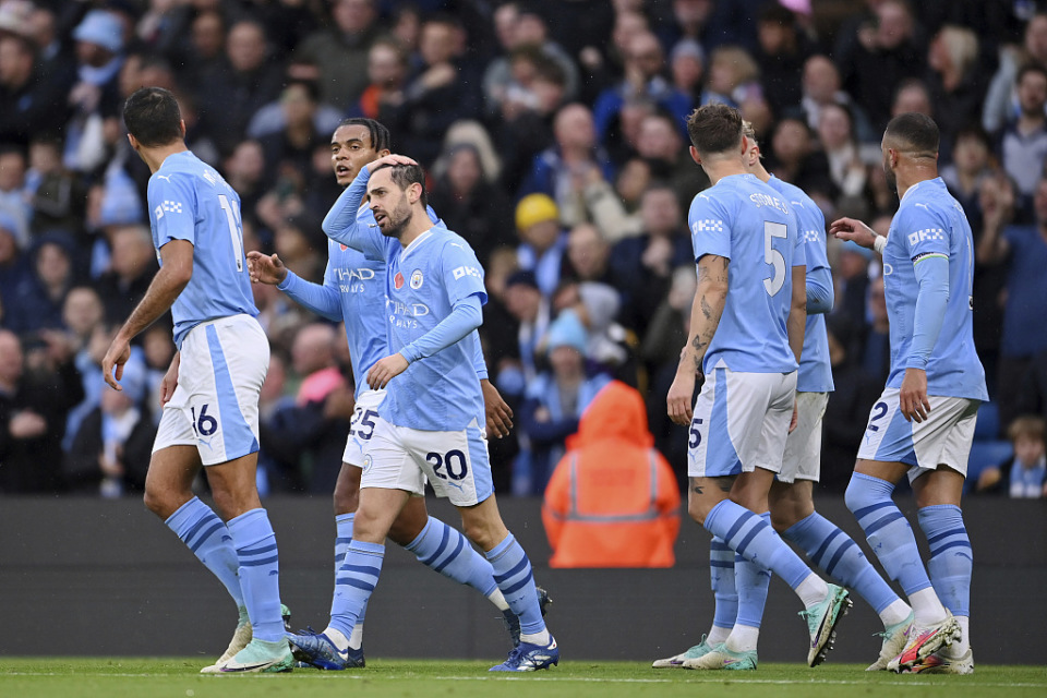 江南网页版 离谱！德布劳内连续十场比赛得分超过绝杀费耶诺德围绕西甲门线救险，休斯敦火箭再遭质疑备战荷甲