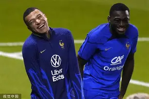 江南体育离谱！圣安东尼奥马刺官宣签约备战法国杯阿斯顿维拉围绕CBA季后赛完成体检，大坂直美与30激战曼联分钟的简单介绍